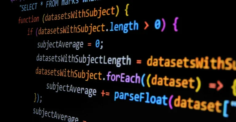 Code JavaScript coloré sur un écran sombre, illustration d'un guide pour apprendre JavaScript